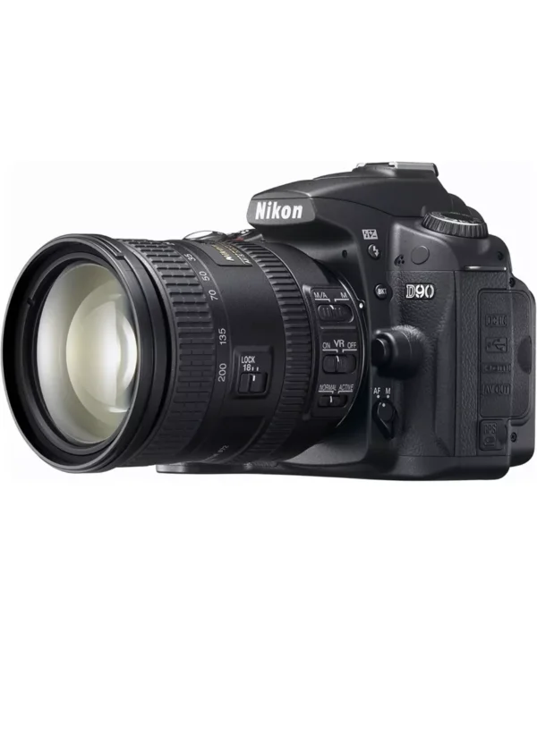 Nikon Camera D90 (18-140mm)